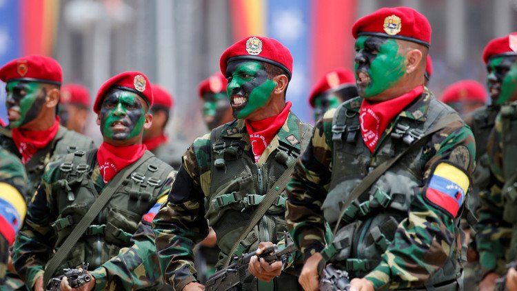 Maduro ordena la militarización de la zona fronteriza con Colombia