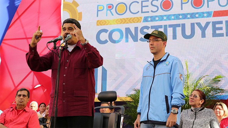 Maduro a Trump: " ¡Saca tus manos de Venezuela, ¡go home!'"