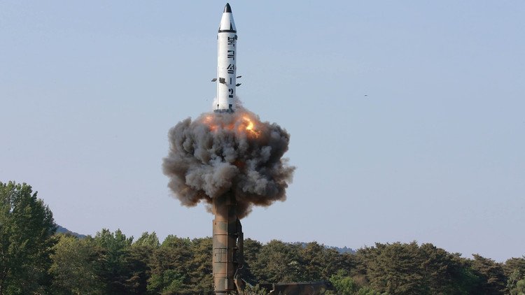 Corea del Norte: un misil balístico de medio alcance está listo para la producción en serie