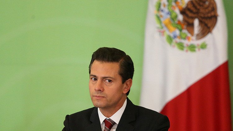 El presidente de México presume de "país confiable" con resultados económicos de un mes