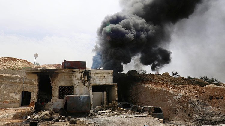 Al menos 35 personas mueren en Siria en un bombardeo de la coalición liderada por EE.UU.