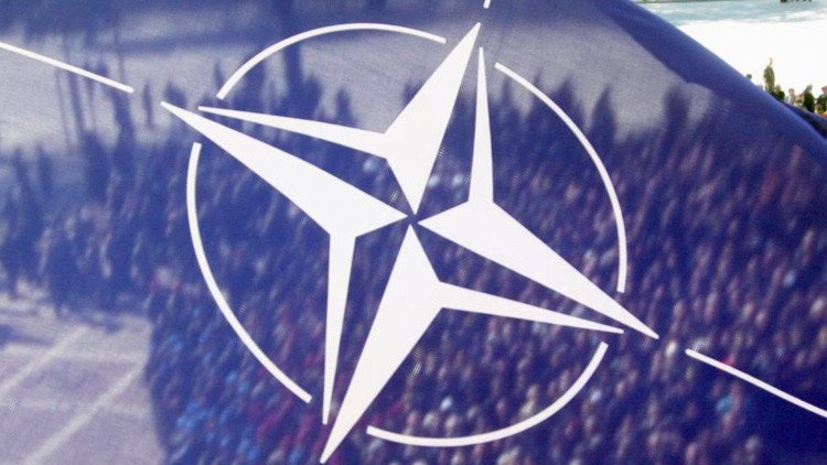 "Algo nacional": RT pone a prueba qué saben los estadounidenses sobre la OTAN (VIDEO)