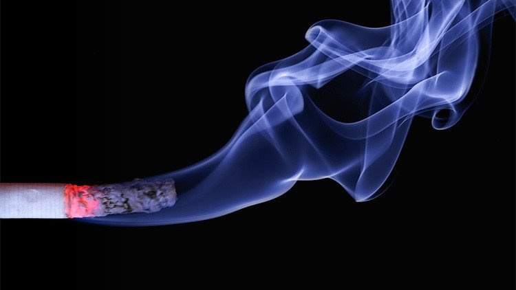 Revelan cuántas personas mueren debido al consumo de tabaco cada año
