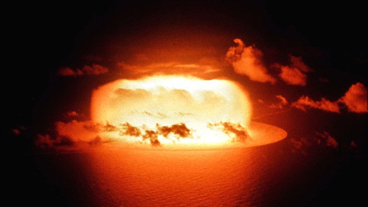 Publican impactantes imágenes en alta definición de pruebas nucleares de tiempos de la Guerra Fría