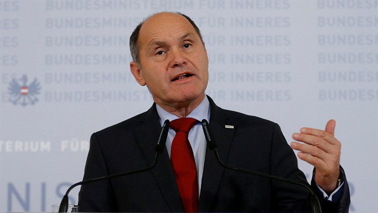 Ministro austriaco llama "especulación" a las acusaciones de intervención rusa en elecciones 