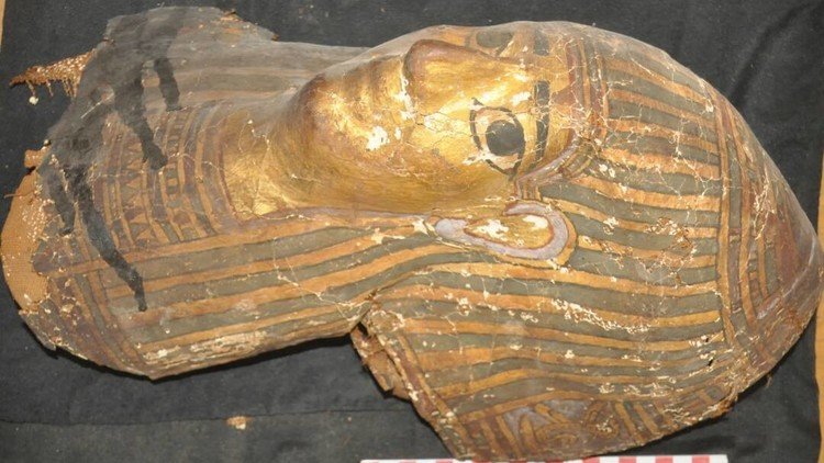 Egipto: Arqueólogos hallan 10 tumbas de 2.500 años de antigüedad (FOTOS)