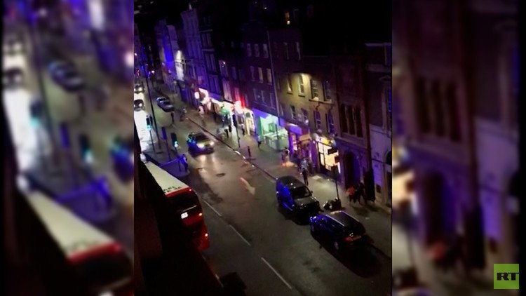 FUERTES IMÁGENES: Disparos, sangre y carreras de pánico durante el atentado en Londres