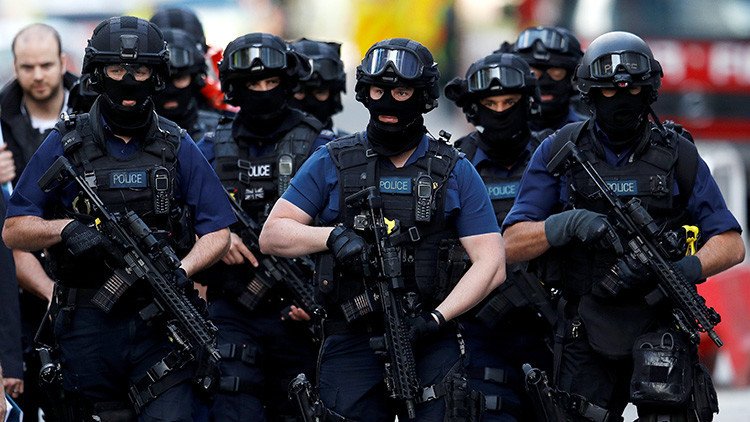 VIDEO: La Policía lleva a cabo operación especial en el este de Londres