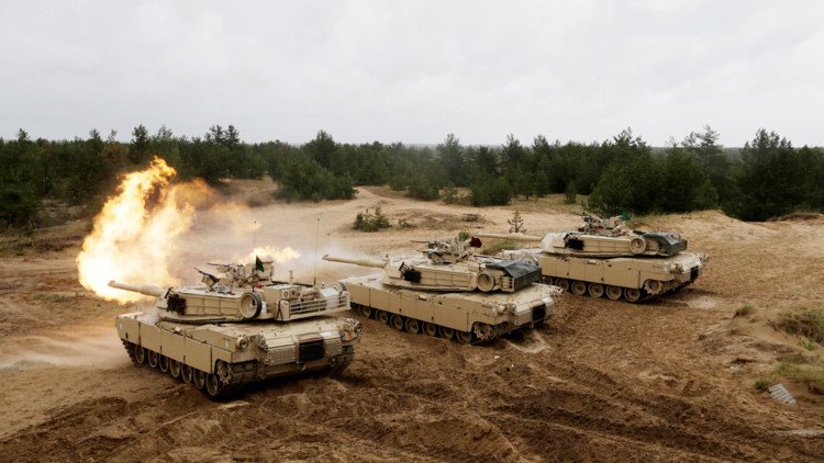 Nuevas fuerzas en las fronteras rusas: EE.UU. envía tropas, tanques y artillería a Letonia