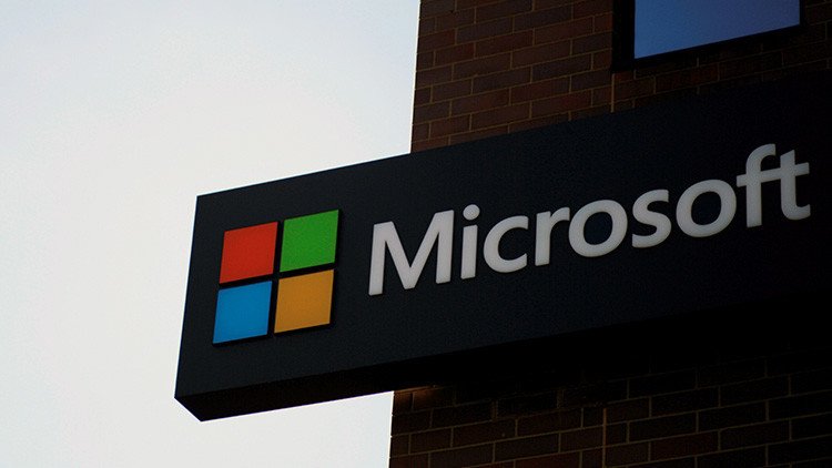 Microsoft filtra sin querer las características de su nuevo teléfono móvil