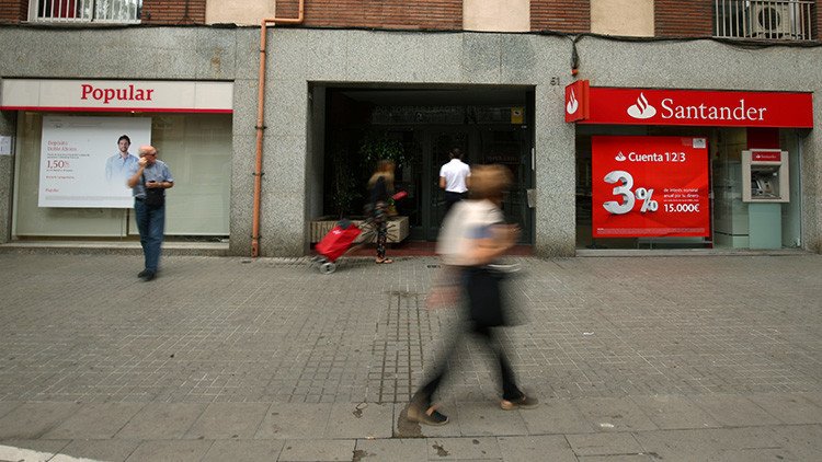 La polémica compra del Santander: "¡He perdido un millón de euros y me dices que no ha pasado nada!"