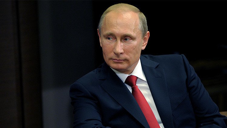 ¿Superó el cine a la realidad?: Putin habla con Oliver Stone de la amenaza nuclear de la Guerra Fría
