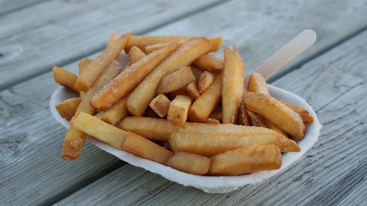 Revelan el mayor peligro de comer patatas fritas