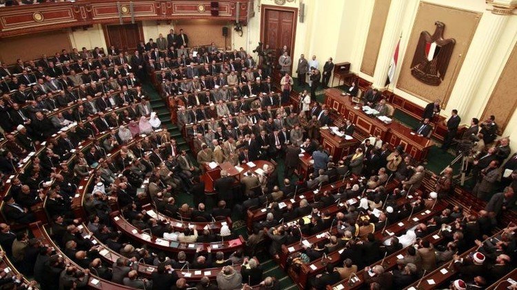 El Parlamento de Egipto acuerda transferir dos islas del mar Rojo a Arabia Saudita