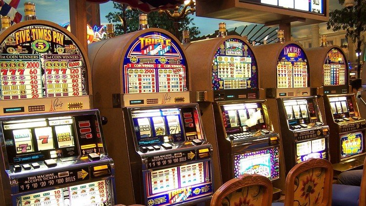 Una mujer demanda al casino que le ofreció una cena en vez del 'jackpot' de 43 millones de dólares