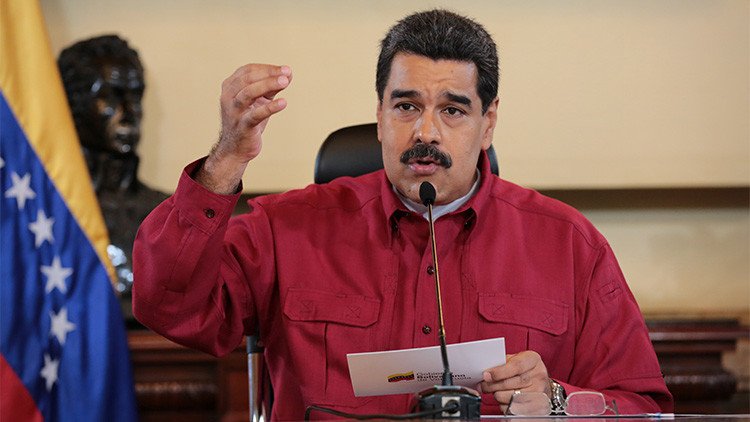 Maduro carga contra Twitter por la suspensión de "miles" de cuentas de chavistas