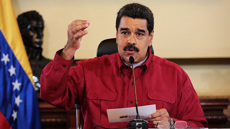 Maduro ratifica al ministro de Defensa y cambia la cúpula militar venezolana