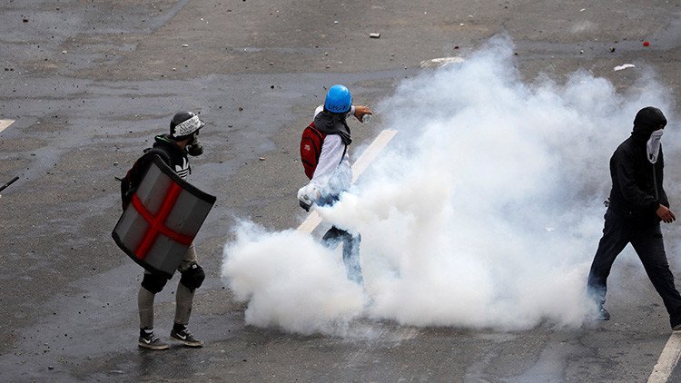 ¿Actuó en defensa propia el guardia que disparó contra una manifestación en Caracas? (VIDEOS)