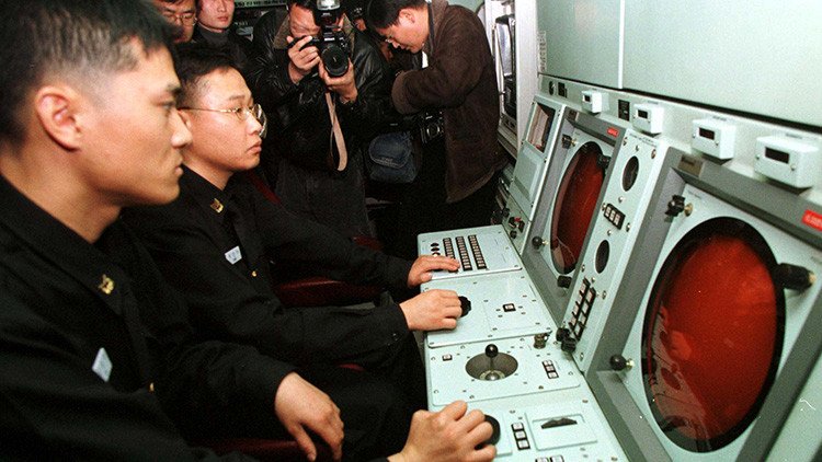 Así fue como espías norcoreanos intentaron llegar a Corea del Sur en una 'lancha de James Bond'