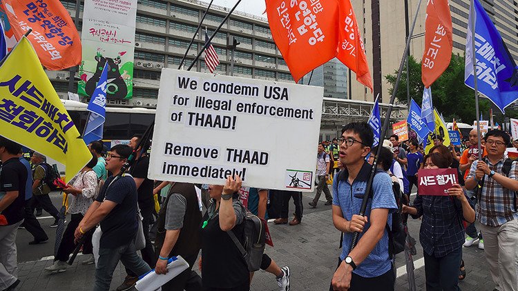 "Los coreanos odian el THAAD": protestas en Seúl contra el sistema de misiles de EE.UU. (VIDEO)