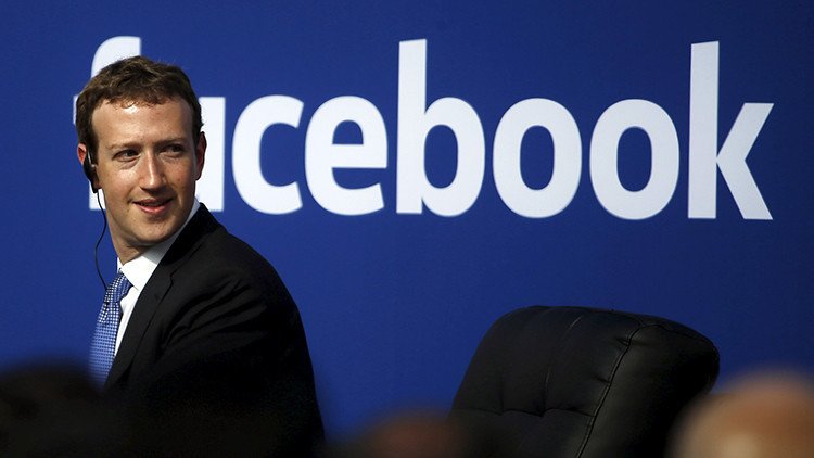 Facebook alcanza los 2.000 millones de usuarios: ¿Cómo nos controla la red social?