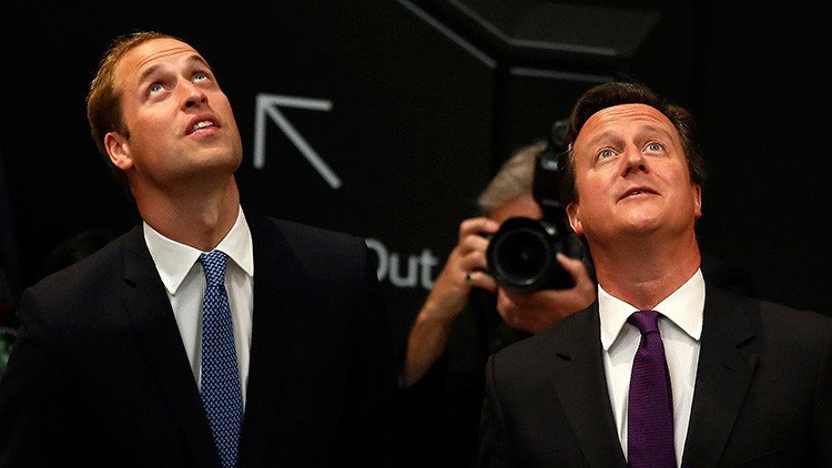 El príncipe Guillermo y Cameron estarían envueltos en un escándalo de corrupción de la FIFA 