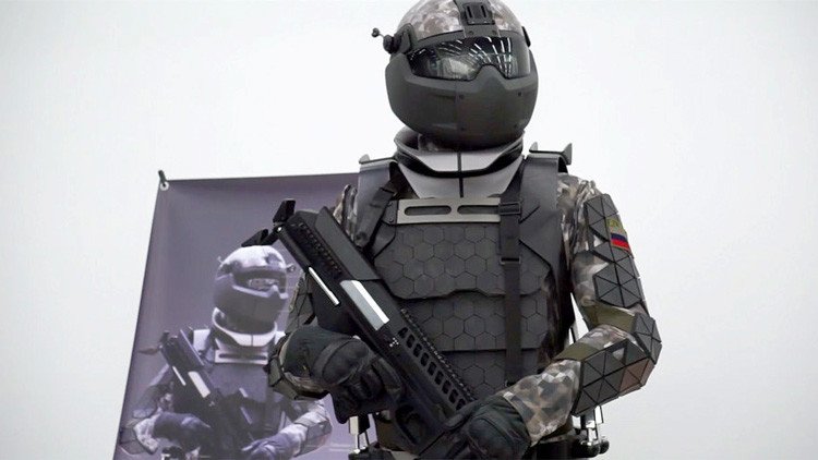 VIDEO: Rusia revela un prototipo de uniforme de combate futurista que parece sacado de 'Star Wars'