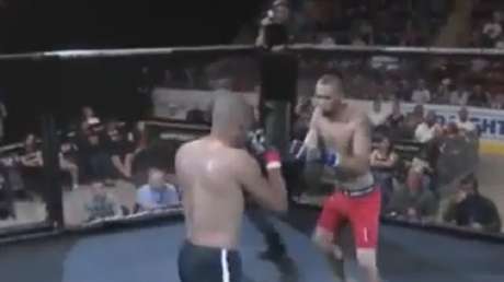 Combate exprés: deja KO a su adversario en menos de cinco segundos