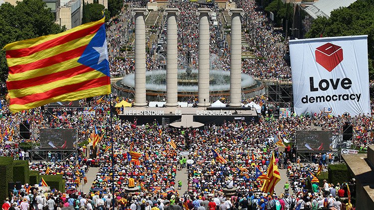 Así es la ley que regula el "Referéndum de Autodeterminación" de Cataluña