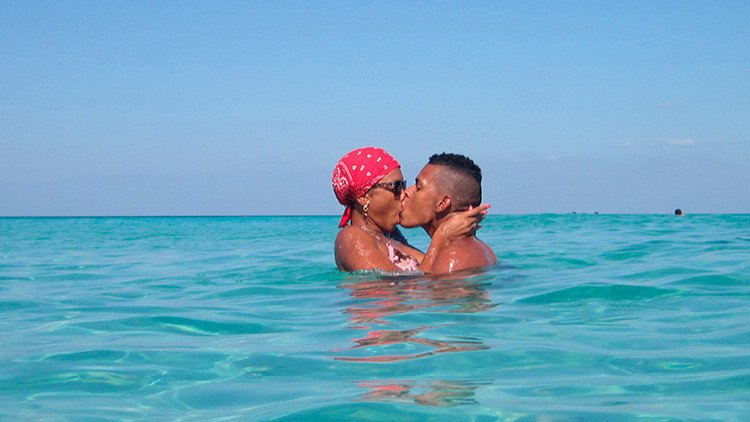 Cuba traerá de vuelta los 'hoteles amorosos' para parejas que carecen de privacidad y dinero
