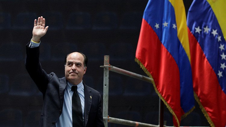 ¿Por qué es inconstitucional el "plebiscito" convocado por la oposición venezolana?