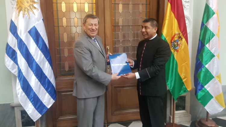 Bolivia profundiza acuerdos con Uruguay para brindar salida marítima a sus productos