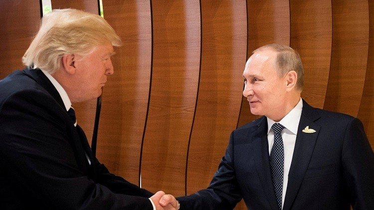 La prensa estadounidense 'dispara' contra Trump tras su reunión con Putin