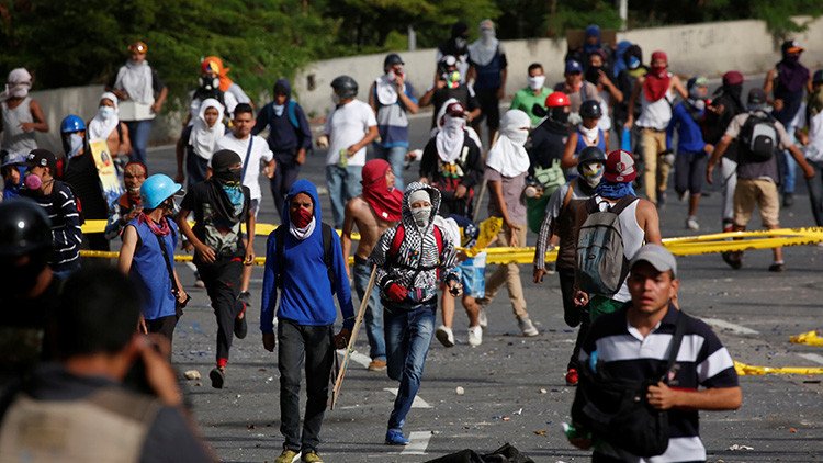 Venezuela: A medida que se acerca la Constituyente, los opositores aumentan la violencia