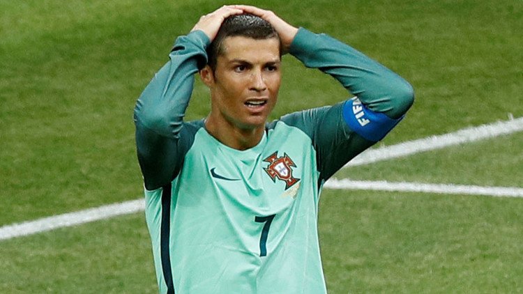 Cristiano Ronaldo acaba sus vacaciones de la forma más inesperada