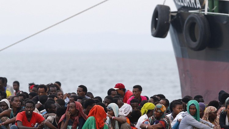 Denuncian a un grupo ultra que quiere abordar barcos de inmigrantes en el Mediterráneo