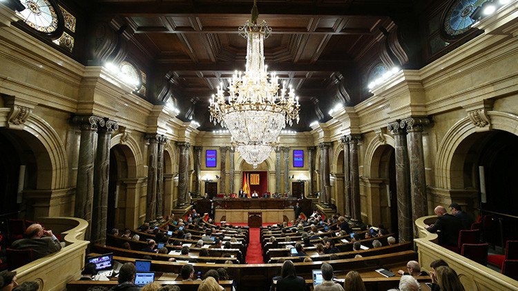 La Guardia Civil entra en el Palau de la Generalitat y el Parlament de Cataluña por la trama del 3%