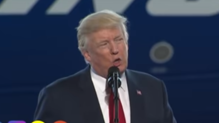 Trump 'canta' su versión de 'Despacito' y el video se vuelve viral 