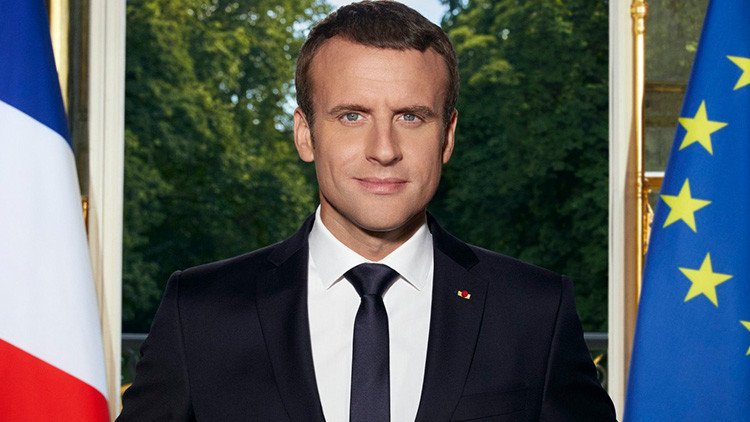 Algo más que unos centímetros: por qué un alcalde se niega a colgar el retrato de Macron 