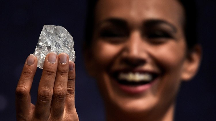 Este diamante de 1.109 quilates es demasiado grande para ser vendido