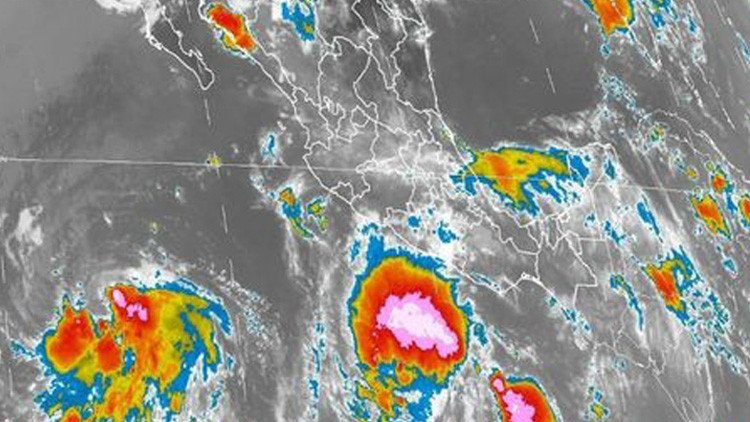Hilary e Irwin: dos potenciales huracanes amenazan el Pacífico mexicano