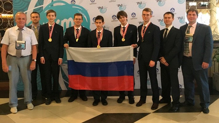 Los estudiantes rusos 'brillan' en la Olimpiada Internacional de Física con cinco medallas de oro