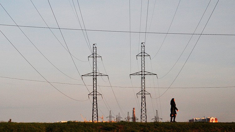 Ucrania corta el suministro de electricidad a Donbass