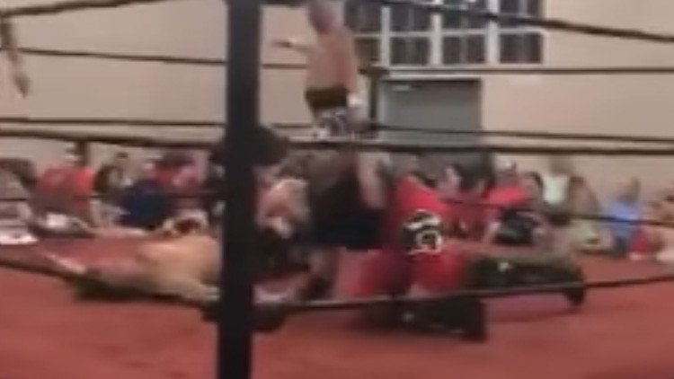 El momento exacto en el que el luchador Scott Steiner casi acaba con la vida de un rival en el ring