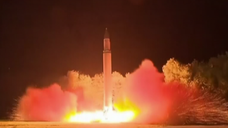 PRIMERAS IMÁGENES: El lanzamiento del misil balístico intercontinental de Corea del Norte
