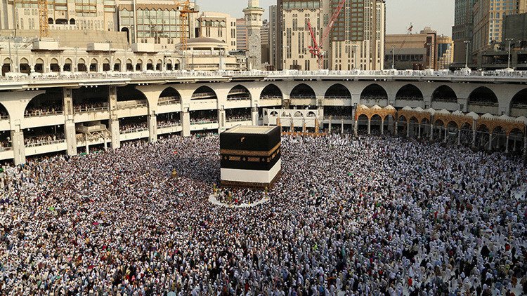 "Declaración de guerra": Arabia Saudita y Catar se acusan de politizar la peregrinación a La Meca