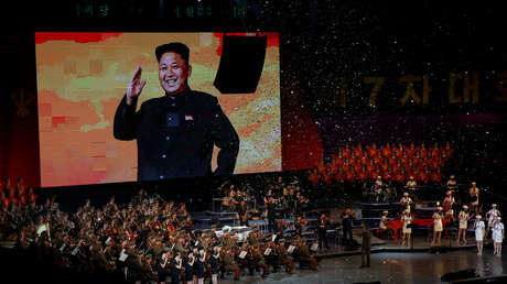 VIDEO: Kim Jong-un celebra de forma fastuosa el lanzamiento de su primer misil intercontinental