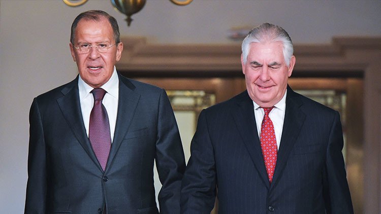 Lavrov explicó a Tillerson la causa de la respuesta rusa a las sanciones de EE.UU.