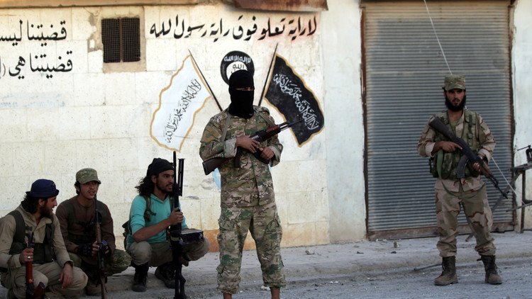Un terrorista prisionero revela cómo el EI prepara a yihadistas suicidas para atentar en Europa