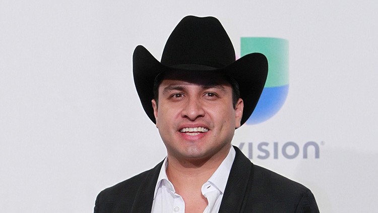 El cantante mexicano Julión Álvarez reacciona a las sanciones de EE.UU.
